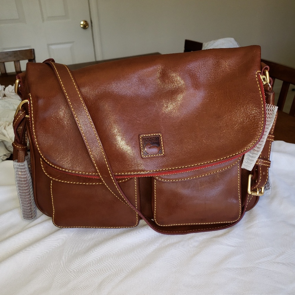 D&B Florentine Leather Zip Flap Foldovover
